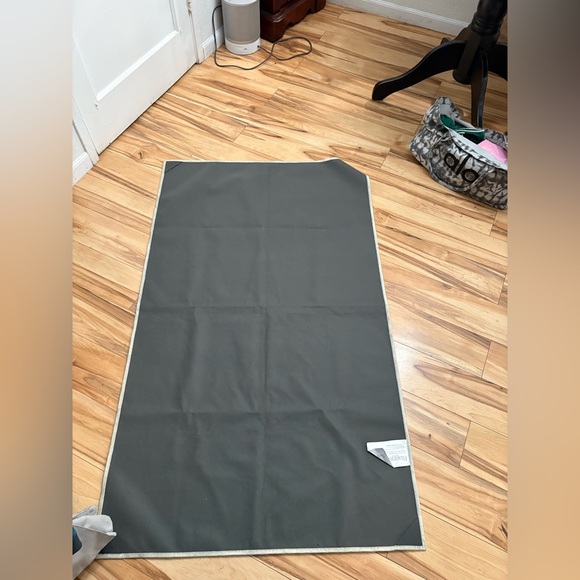 Ruggable - Picture 5 of 8